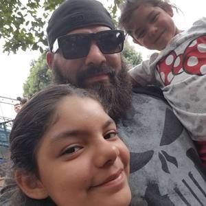 Meet your Posher, Erick